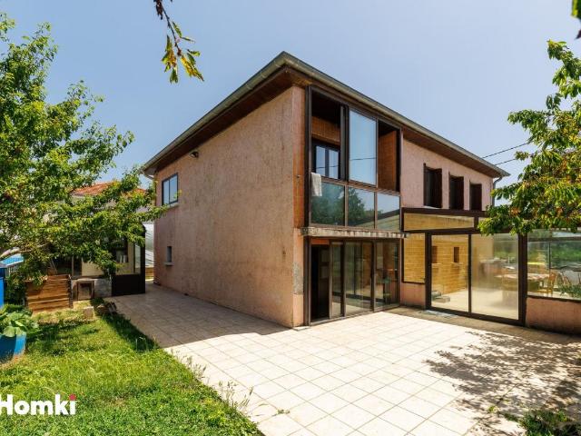 Maison 8 pièces 158 m²