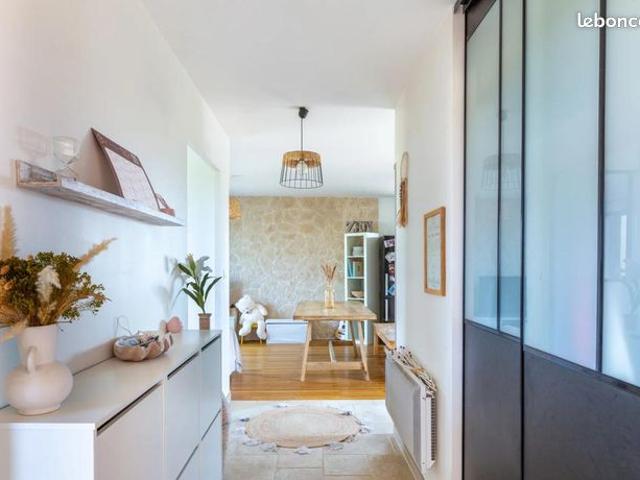 Maison 8 pièces 158 m²