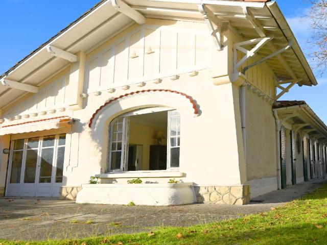 Maison 8 pièces 158 m²