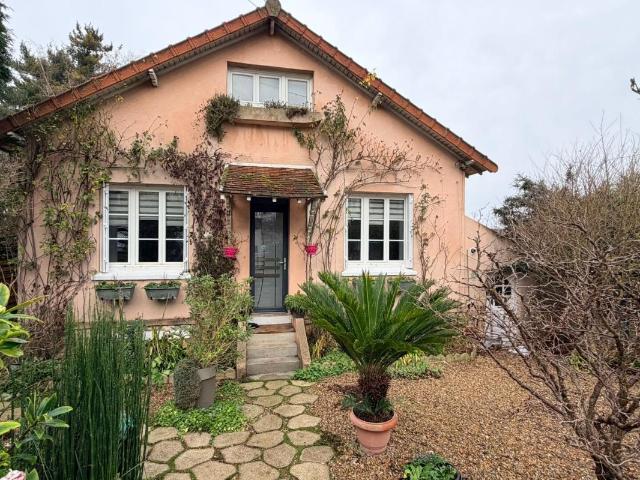 Maison 8 pièces 158 m²