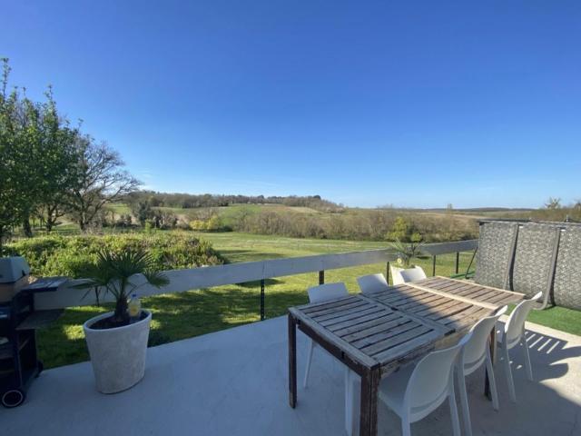 Maison 8 pièces 159 m²