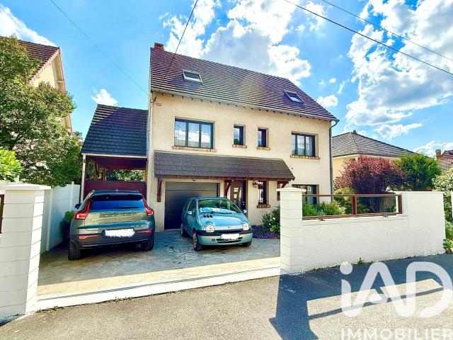 Maison 8 pièces 150 m²