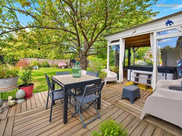 Maison 8 pièces 150 m²