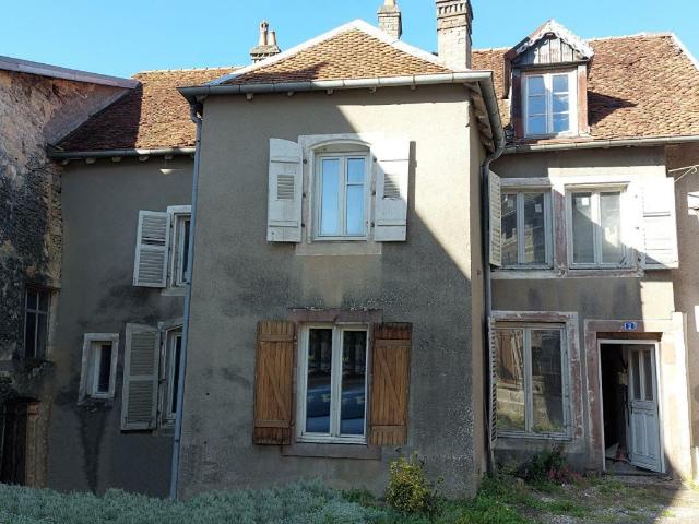 Maison 8 pièces 150 m²