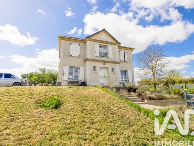 Maison 8 pièces 150 m²
