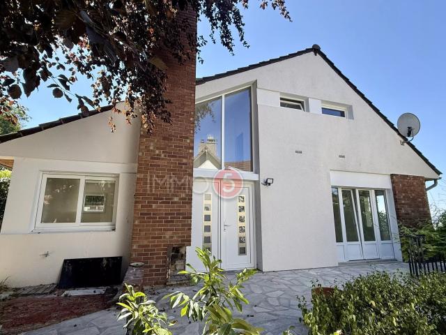Maison 8 pièces 150 m²