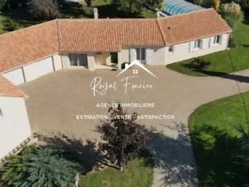 Maison 8 pièces 151 m²
