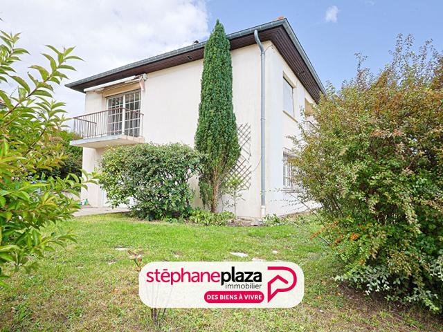 Maison 8 pièces 151 m²