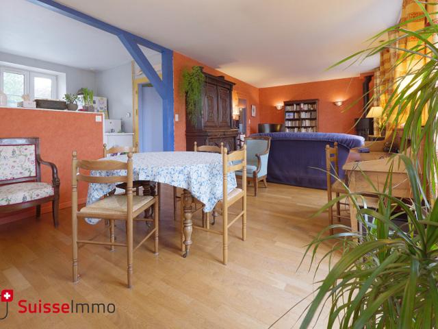 Maison 8 pièces 151 m²