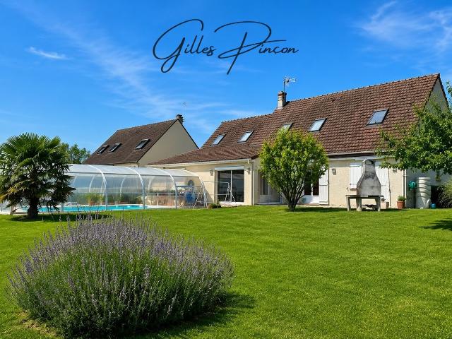 Maison 8 pièces 151 m²