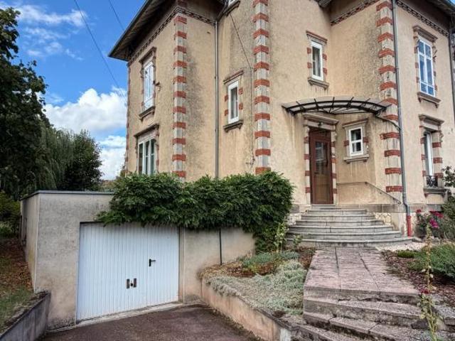 Maison 8 pièces 152 m²