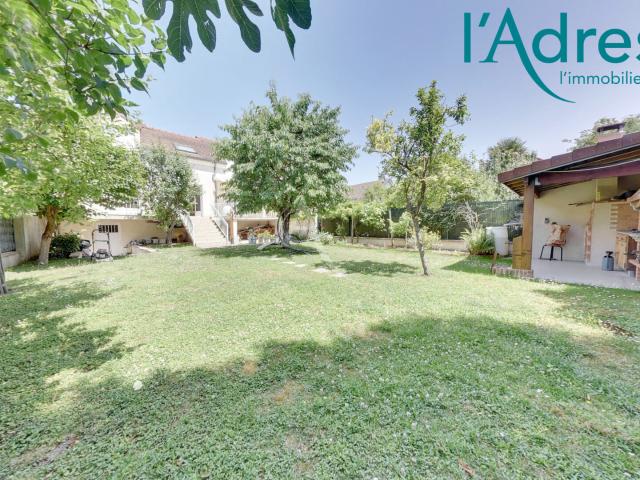 Maison 8 pièces 152 m²