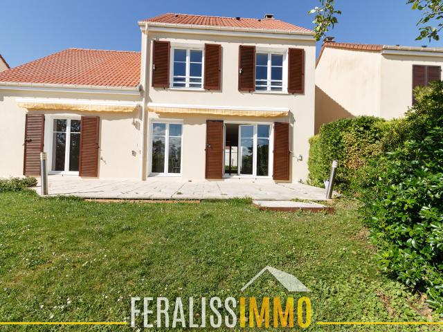 Maison 8 pièces 153 m²