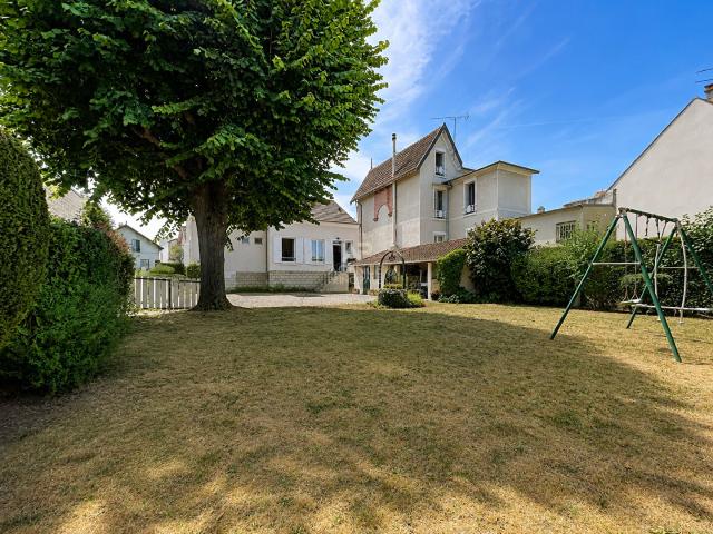Maison 8 pièces 164 m²