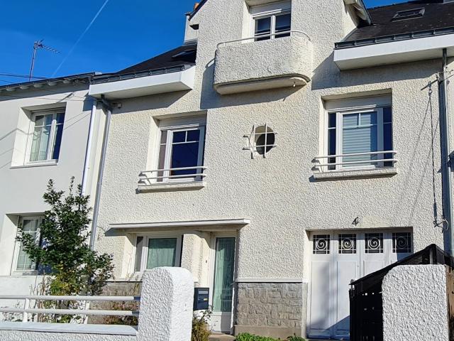 Maison 8 pièces 164 m²