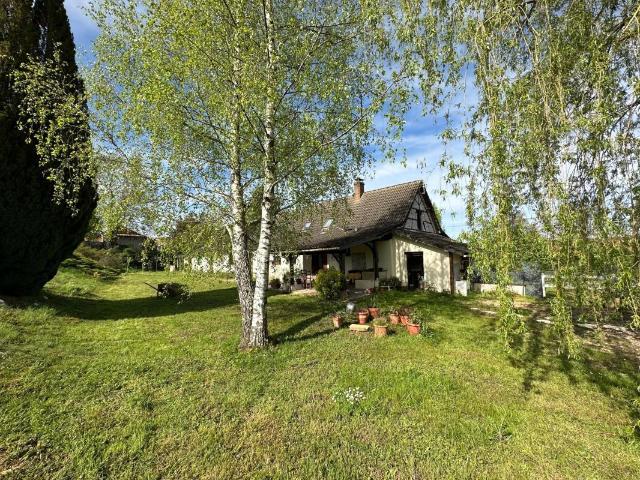 Maison 8 pièces 164 m²