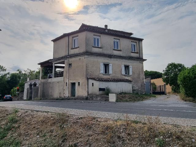 Maison 8 pièces 164 m²