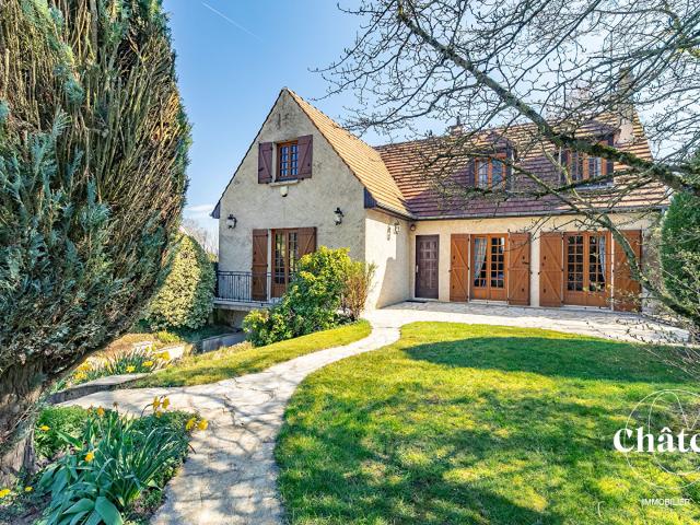 Maison 8 pièces 164 m²