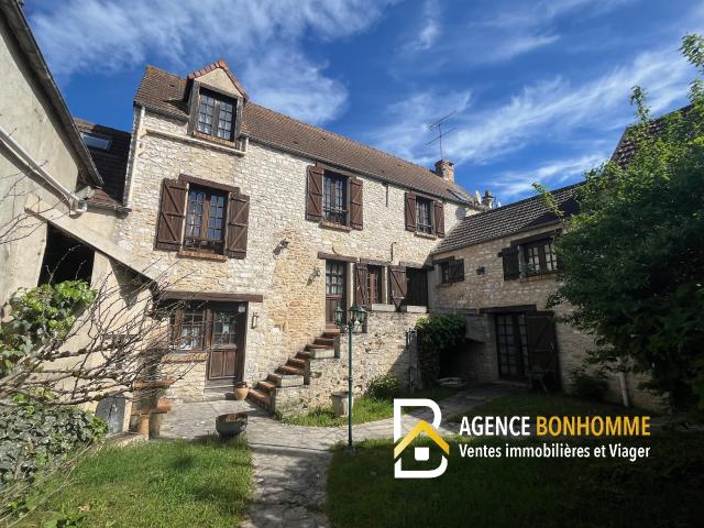 Maison 8 pièces 164 m²
