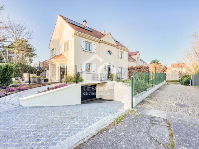 Maison 8 pièces 165 m²