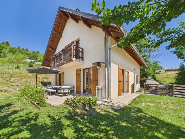 Maison 8 pièces 165 m²