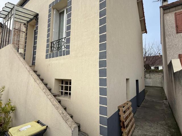 Maison 8 pièces 165 m²