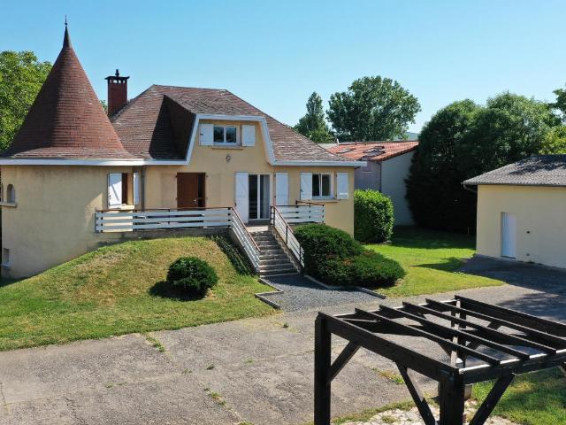 Maison 8 pièces 165 m²