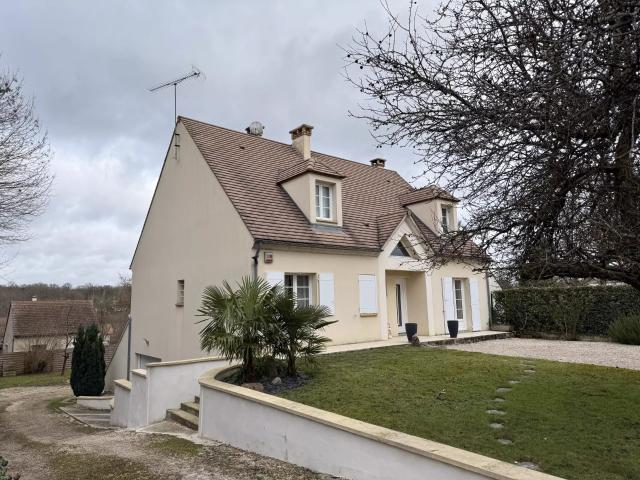 Maison 8 pièces 165 m²