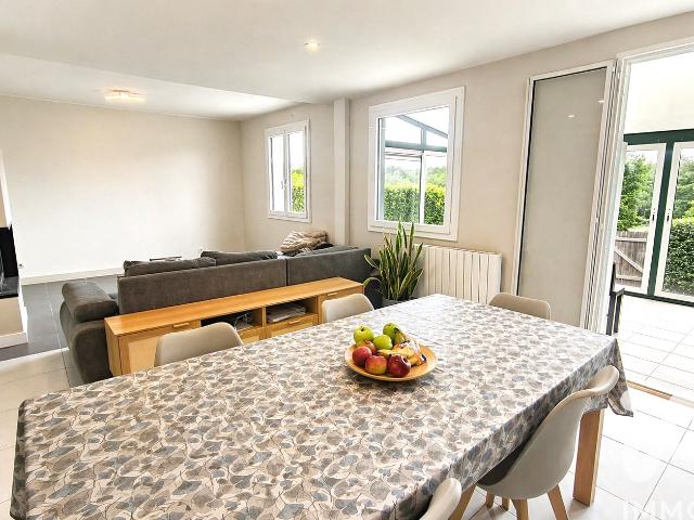 Maison 8 pièces 166 m²