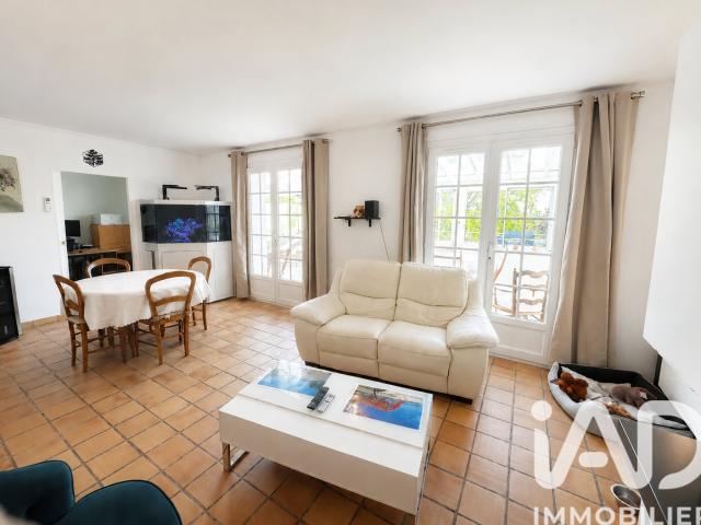 Maison 8 pièces 166 m²