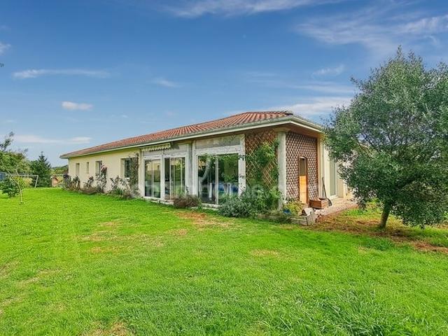 Maison 8 pièces 166 m²