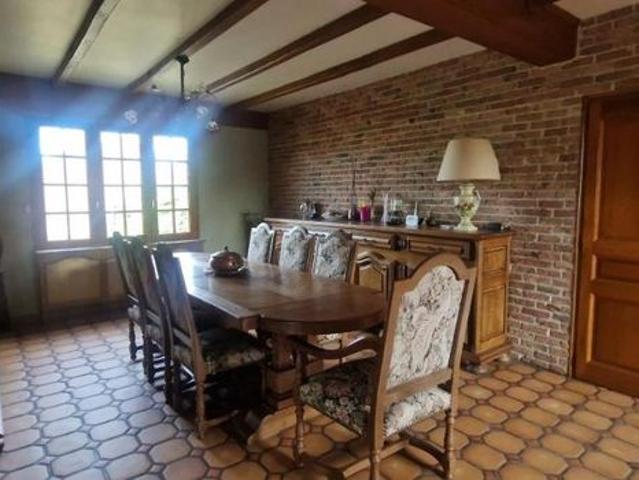 Maison 8 pièces 166 m²