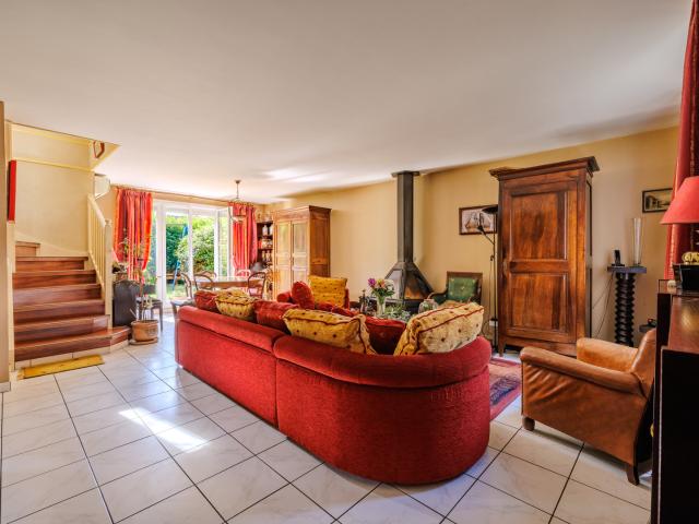 Maison 8 pièces 166 m²
