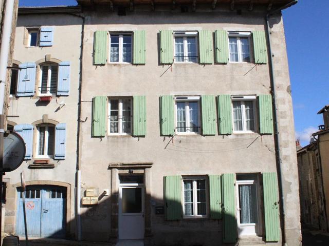 Maison 8 pièces 166 m²
