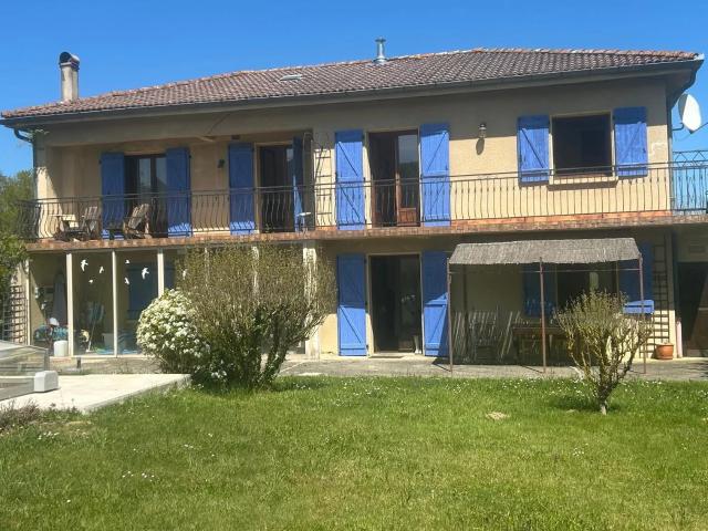 Maison 8 pièces 166 m²