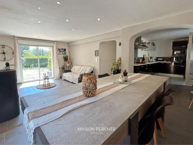 Maison 8 pièces 167 m²