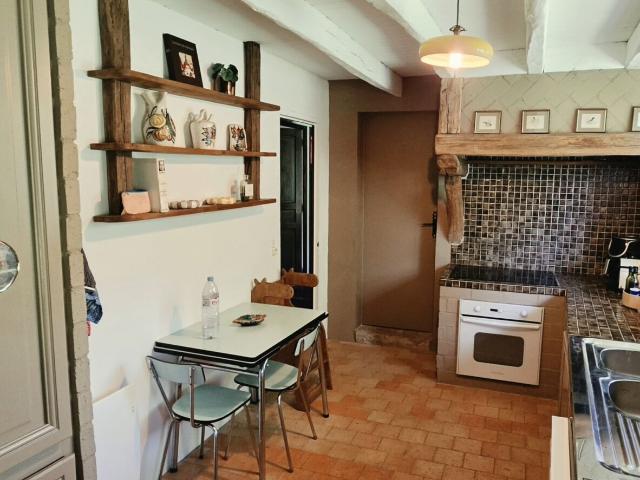 Maison 8 pièces, 167 m² à louer à Pré Saint Évroult 28800