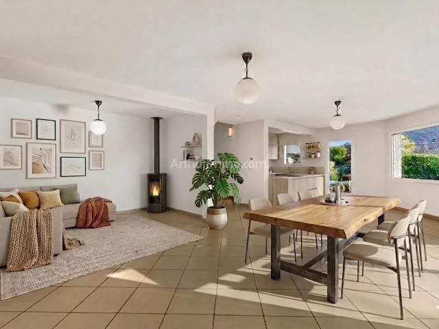 Maison 8 pièces 168 m²
