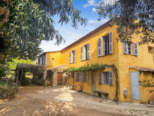 Maison 8 pièces 168 m²