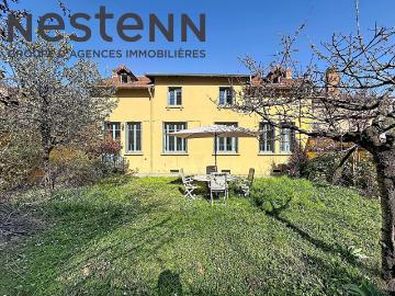 Maison 8 pièces 185 m²