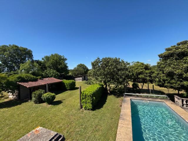 Maison 8 pièces 168 m²