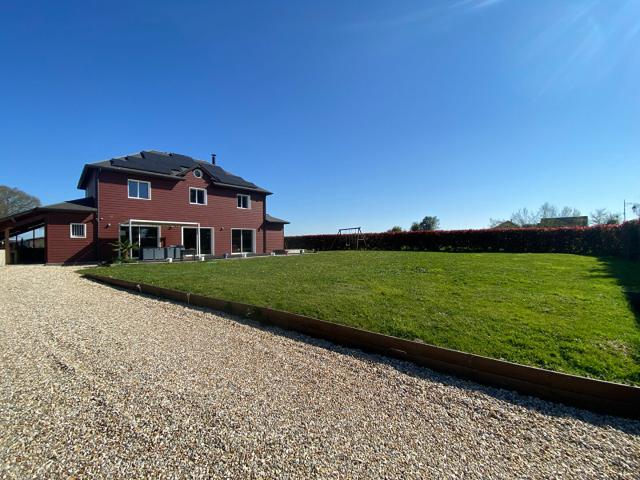 Maison 8 pièces 168 m²