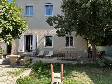 Maison 8 pièces 168 m²