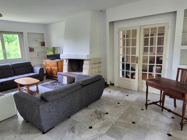 Maison 8 pièces, 168 m² à louer à Gournay sur Marne 93460