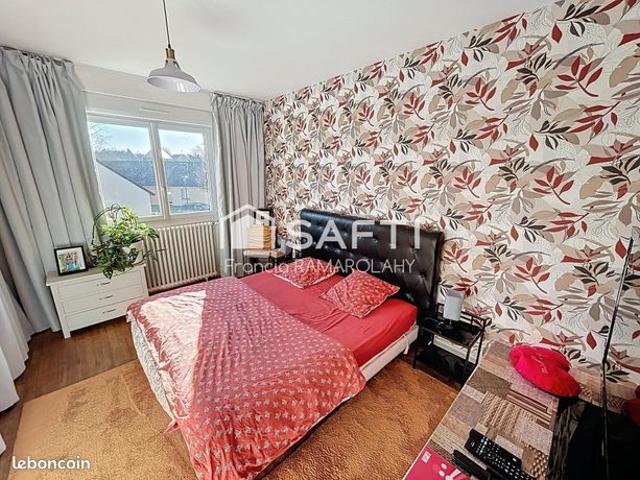 Maison 8 pièces 169 m²