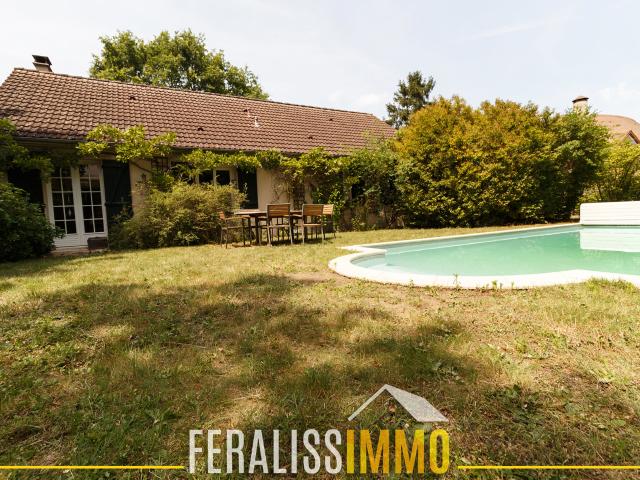 Maison 8 pièces 169 m²