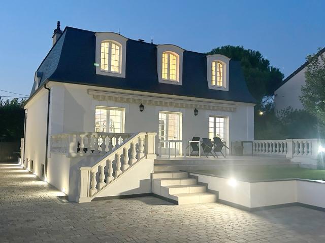 Maison 8 pièces 160 m²