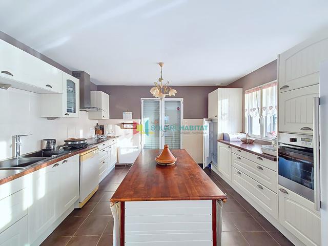 Maison 8 pièces 160 m²