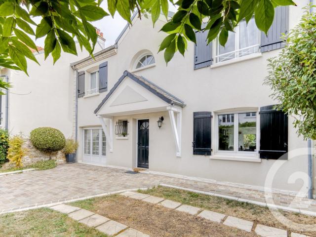 Maison 8 pièces 160 m²