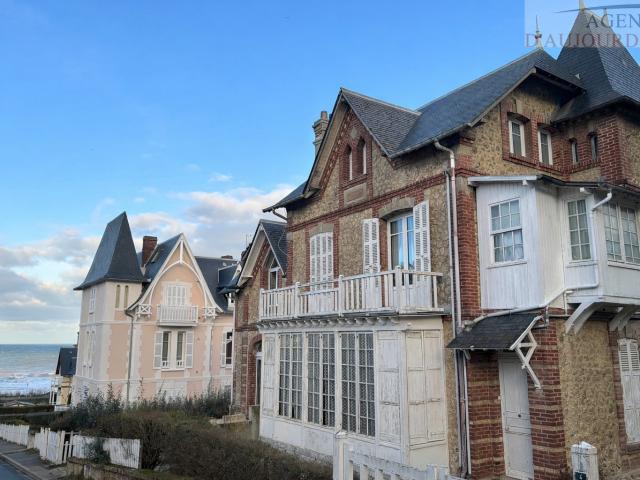 Maison 8 pièces 130 m²